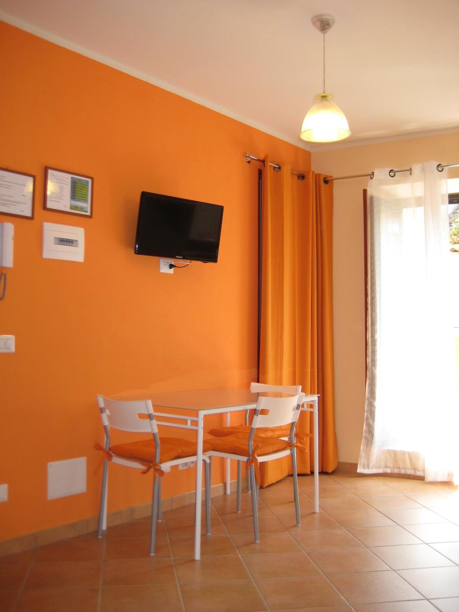 Gaia Holidays Apartments Cefalu Room photo