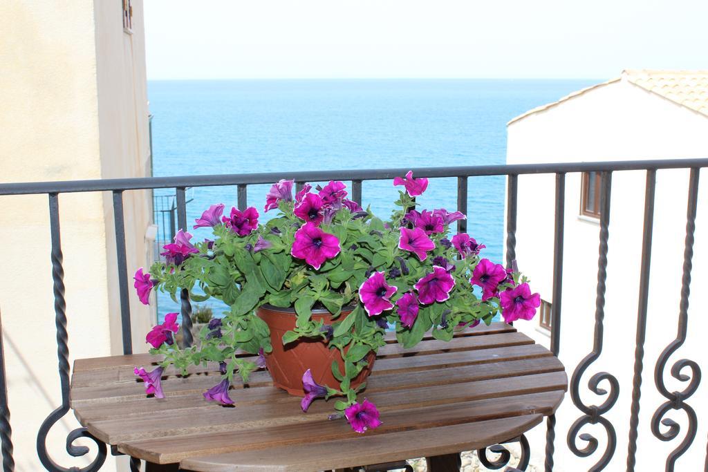 Gaia Holidays Apartments Cefalu Exterior photo