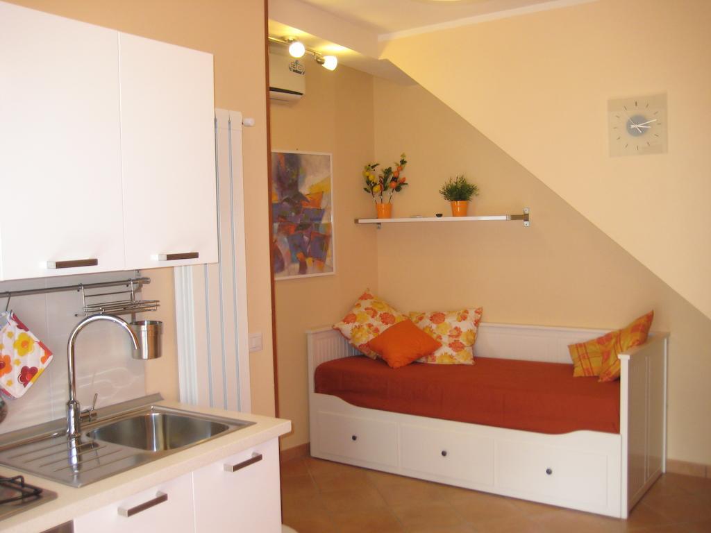 Gaia Holidays Apartments Cefalu Room photo